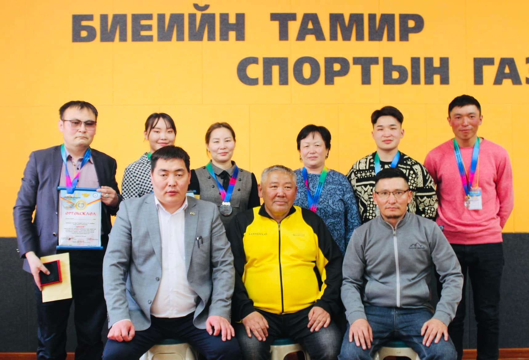 Баянхонгор: Их наадамд оролцох даамчид тодорлоо
